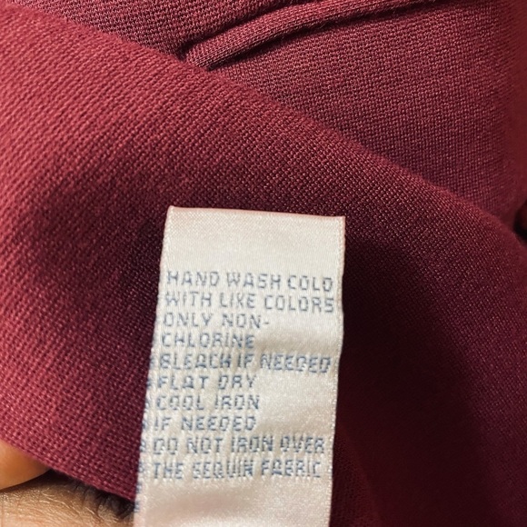 DG2 by Diane Gilman Size Medium Maroon Burgundy Women's Sequins Party Blazer - Picture 6 of 7